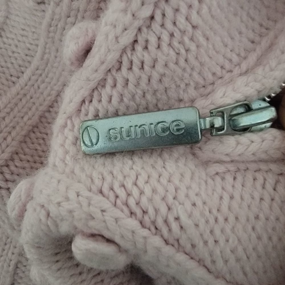 COPY - Sunice Quarter Zip, Wool Blend Ribbed Sweater. Size L. - Picture 6 of 9